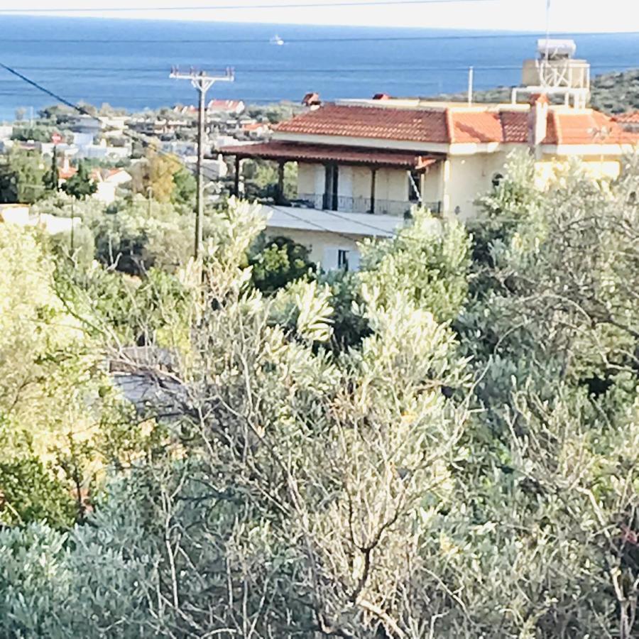 Beautiful Maisonette With A View To The Mountains And The Sea Ajía Marína Kültér fotó